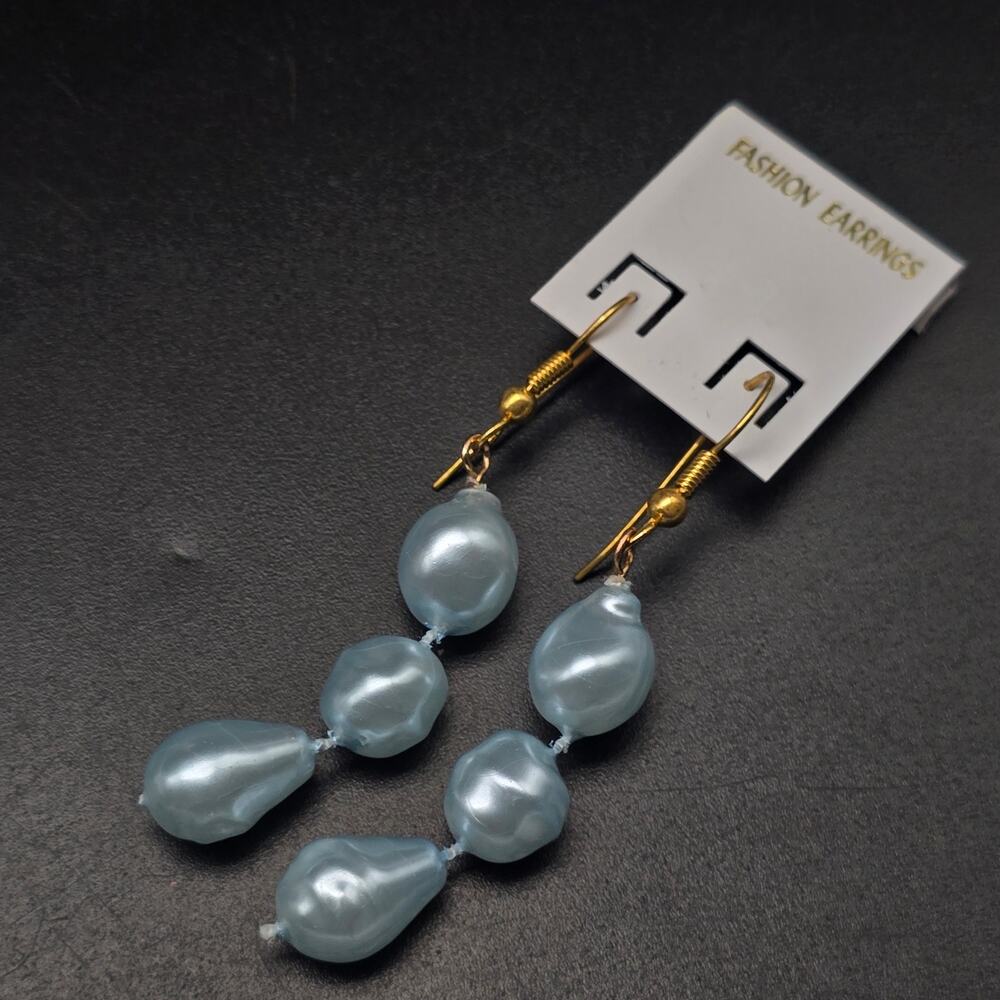 Blue Faux Pearl Beaded Earrings Vintage 1980s NOS Easter Spring Pastel